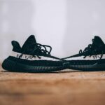 YZY Boost 350 V2 Black-White