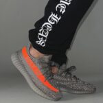 YZY Boost 350 V2 'Beluga Reflective'