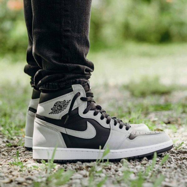 Air Jordan 1  Retro High OG 'Shadow 2.0'