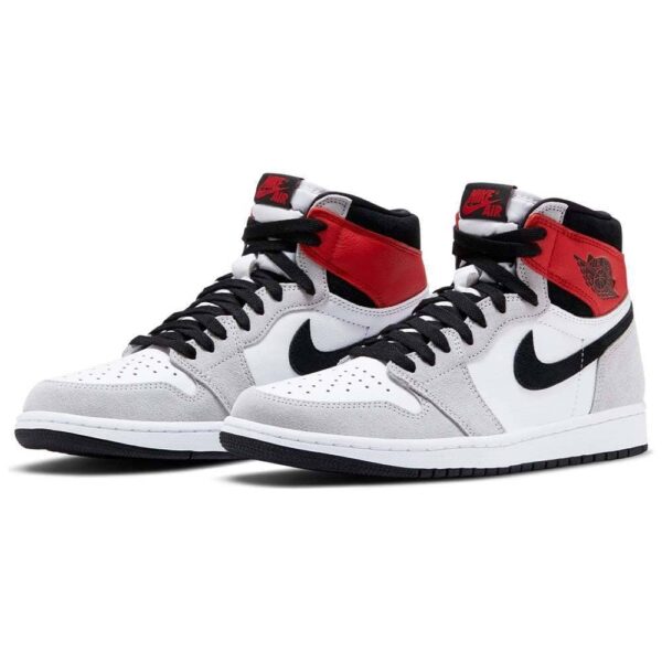 Air Jordan1 Retro High OG 'Smoke Grey'