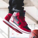 Air Jordan 1 Retro High '85 'Varsity Red'