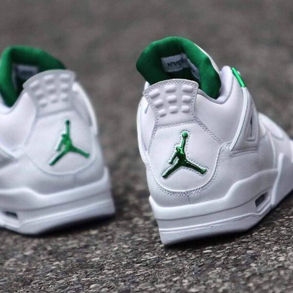 Jordan 4 Retro 'Green Metallic'