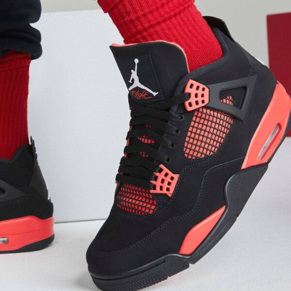 Jordan 4 Retro 'Red Thunder'