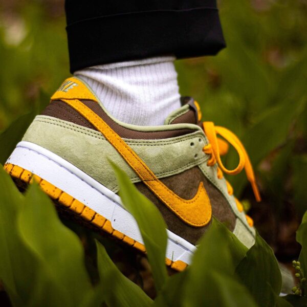 Dunk Low ‘Dusty Olive’