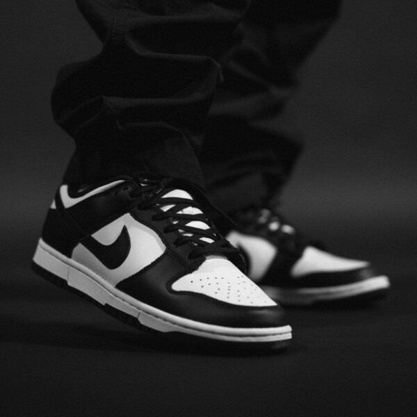 Dunk Low 'Black White'