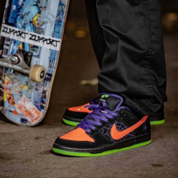 Nike Dunk Low SB 'Night of Mischief'